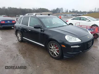 2008 Porsche Cayenne Turbo with VIN WP1AC29P28LA97203, listed as a IAAI auction lot 41541313 with 192,281 mi miles. Bid and sale history available at carsss.com. Image 1.