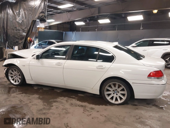2003 BMW 7 Series 745Li with VIN WBAGN63463DR08268, listed as a IAAI auction lot 41355287 with 210,333 mi miles and . Bid and sale history available at DreamBid. Image 14.