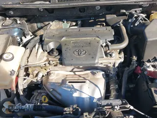 2018 Toyota RAV4 XLE with VIN JTMWFREV5JJ739619, listed as a IAAI auction lot 42017343 with 126,810 mi miles and . Bid and sale history available at DreamBid. Image 10.