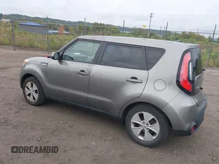 2016 Kia Soul with VIN KNDJN2A23G7403019, listed as a IAAI auction lot 40449894 with 51,247 mi miles. Bid and sale history available at carsss.com. Image 3.