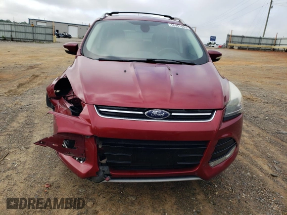 2013 Ford Escape Titanium z VIN 1FMCU0J90DUD10528, wystawiony jako Copart lot #56961685 z przebiegiem 148 082 mil mil oraz Tytuł czysty. Historia ofert i sprzedaży dostępna na DreamBid. Obrazek 5.