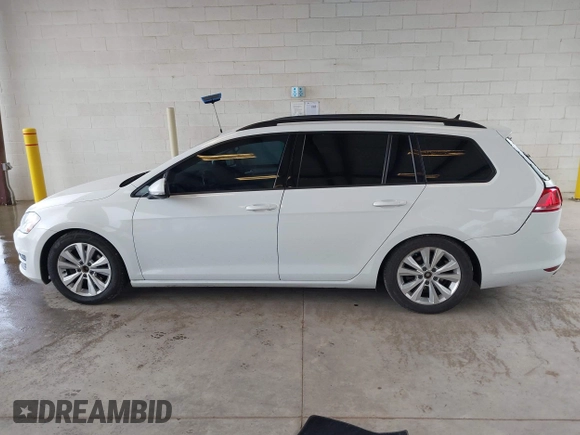 2017 Volkswagen Golf SportWagen S with VIN 3VW017AU7HM542838, listed as a IAAI auction lot 41933857 with 87,573 mi miles. Bid and sale history available at carsss.com. Image 14.