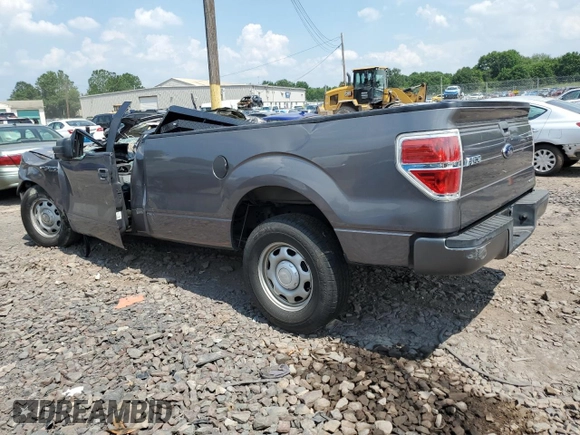 2014 Ford F-150 XL with VIN 1FTMF1CM7EKE51281, listed as a Copart auction lot 62495405 with Not provided miles and Salvage title. Bid and sale history available at DreamBid. Image 2.