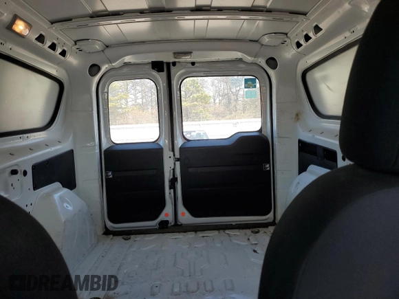 2018 Ram ProMaster City Cargo Tradesman z VIN ZFBERFAB6J6J72372, wystawiony jako Copart lot #55621575 z przebiegiem 29 700 mil mil oraz Szkoda całkowita • Salvage title. Historia ofert i sprzedaży dostępna na DreamBid. Obrazek 10.