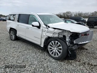 2022 GMC Yukon XL Denali with VIN 1GKS2JKL5NR344043, listed as a Copart auction lot 41957835 with 54,181 mi miles and Salvage Title. Bid and sale history available at carsss.com. Image 4.