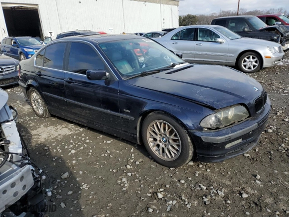 1999 BMW 3 Series 328i with VIN WBAAM5335XKG05867, listed as a Copart auction lot 88247375 with 224,663 mi miles and Salvage Title. Bid and sale history available at carsss.com. Image 4.