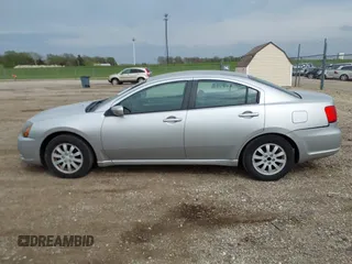 2011 Mitsubishi Galant FE z VIN 4A32B2FF4BE024234, wystawiony jako IAAI lot #42077967 z przebiegiem 144 682 mil mil oraz . Historia ofert i sprzedaży dostępna na DreamBid. Obrazek 14.