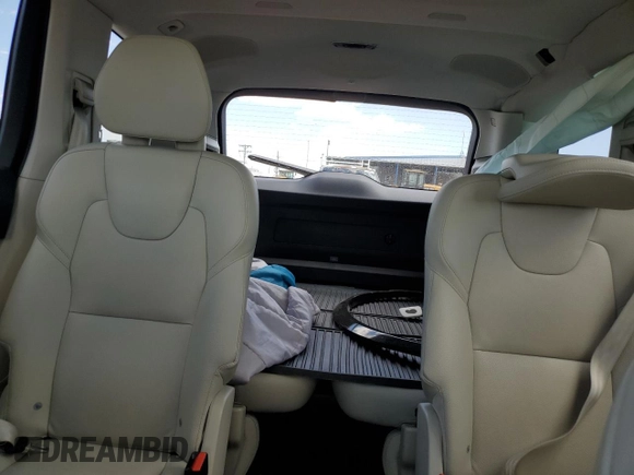 2022 Volvo XC90 Momentum with VIN YV4A221K2N1788336, listed as a Copart auction lot 58512434 with 49,644 mi miles and Salvage title. Bid and sale history available at DreamBid. Image 10.