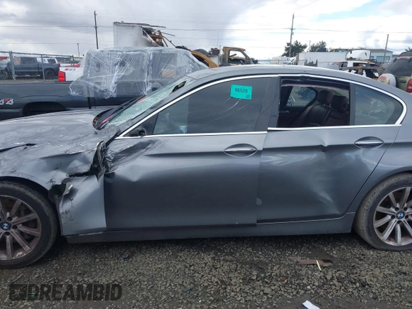 2014 BMW 5 Series 535i with VIN WBA5B1C51ED475098, listed as a IAAI auction lot 41517762 with 102,611 mi miles and . Bid and sale history available at carsss.com. Image 13.