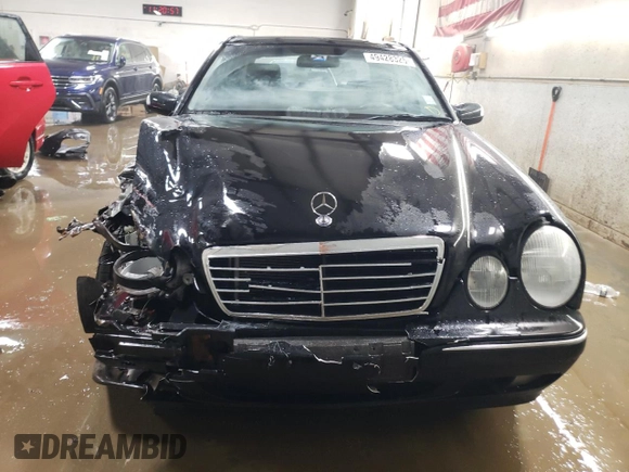 2001 Mercedes-Benz E-Class AWD with VIN WDBJF82J11X056639, listed as a Copart auction lot 49428325 with 145,218 mi miles and Salvage Title. Bid and sale history available at carsss.com. Image 5.
