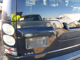 2016 Land Rover LR4 HSE with VIN SALAG2V60GA791975, listed as a IAAI auction lot 40804221 with 80,967 mi miles and . Bid and sale history available at DreamBid. Image 16.