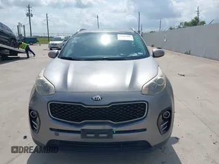 2017 Kia Sportage EX with VIN KNDPN3AC7H7083648, listed as a IAAI auction lot 42464382 with 200,167 mi miles and . Bid and sale history available at DreamBid. Image 6.