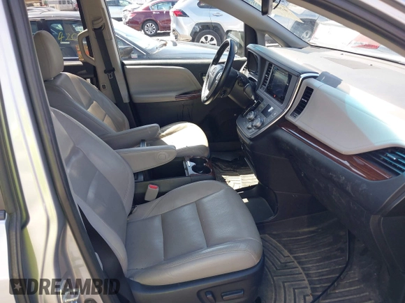2016 Toyota Sienna Ltd with VIN 5TDDK3DCXGS137651, listed as a IAAI auction lot 42004497 with 116,274 mi miles. Bid and sale history available at carsss.com. Image 5.
