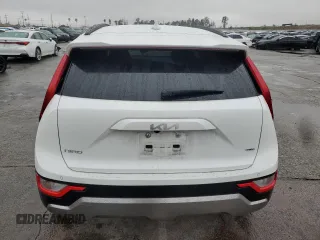 2024 Kia Niro EX Touring with VIN KNDCR3LE2R5178469, listed as a Copart auction lot 44014215 with 13,417 mi miles and Salvage Title. Bid and sale history available at carsss.com. Image 6.