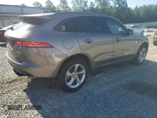 2017 Jaguar F-Pace 20d Premium with VIN SADCJ2BN5HA494574, listed as a Copart auction lot 60292325 with 93,331 mi miles and Salvage title. Bid and sale history available at DreamBid. Image 3.