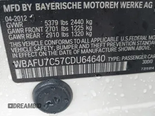 2012 BMW 5 Series 535i xDrive z VIN WBAFU7C57CDU64640, wystawiony jako IAAI lot #42109534 z przebiegiem 132 310 mil mil oraz . Historia ofert i sprzedaży dostępna na DreamBid. Obrazek 9.