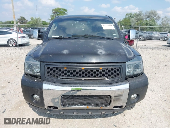 2011 Nissan Titan SL z VIN 1N6AA0EC8BN325356, wystawiony jako IAAI lot #42475121 z przebiegiem 278 631 mil mil oraz . Historia ofert i sprzedaży dostępna na DreamBid. Obrazek 12.