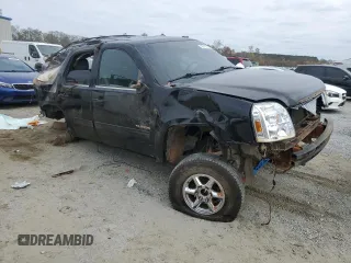 2011 GMC Yukon SLT with VIN 1GKS2CE07BR358180, listed as a Copart auction lot 78311674 with 204,682 mi miles and Salvage Title. Bid and sale history available at carsss.com. Image 4.