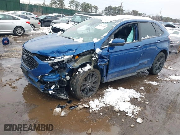 2020 Ford Edge SEL with VIN 2FMPK4J90LBB44515, listed as a IAAI auction lot 41561059 with 67,989 mi miles. Bid and sale history available at carsss.com. Image 17.