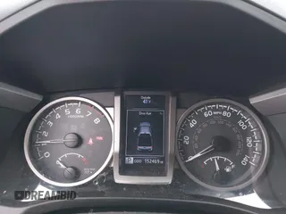 2017 Toyota Tacoma SR5 with VIN 3TMAZ5CN5HM038170, listed as a IAAI auction lot 41588399 with 152,469 mi miles. Bid and sale history available at carsss.com. Image 7.
