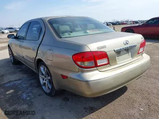 2003 Infiniti I35 Luxury with VIN JNKDA31A53T114732, listed as a IAAI auction lot 41576624 with 232,437 mi miles. Bid and sale history available at carsss.com. Image 3.