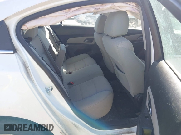 2014 Chevrolet Cruze 1LT with VIN 1G1PC5SB6E7161106, listed as a IAAI auction lot 41655726 with 118,161 mi miles and . Bid and sale history available at DreamBid. Image 8.