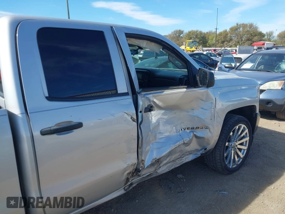 2018 Chevrolet Silverado 1500 Work Truck with VIN 1GCRCNEC6JZ377752, listed as a IAAI auction lot 40905522 with 128,897 mi miles. Bid and sale history available at carsss.com. Image 19.