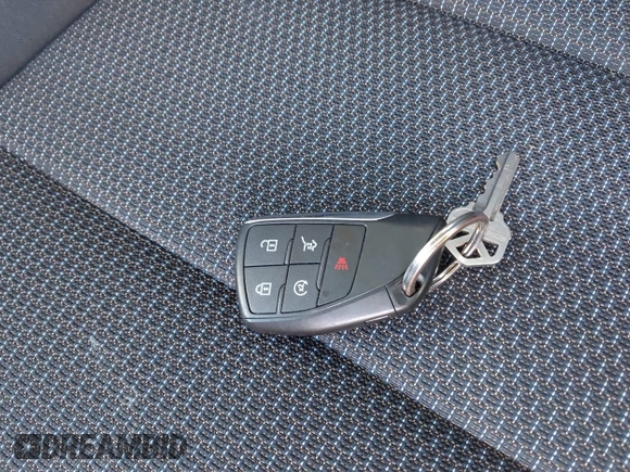 2021 Buick Envision Preferred with VIN LRBAZLR45MD041450, listed as a IAAI auction lot 41820633 with 36,722 mi miles and . Bid and sale history available at DreamBid. Image 11.