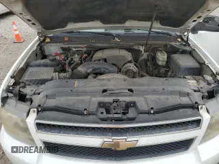 2008 Chevrolet Suburban Commercial with VIN 3GNGK26KX8G205112, listed as a Copart auction lot 72342594 with 157,327 mi miles and Salvage Title. Bid and sale history available at carsss.com. Image 12.