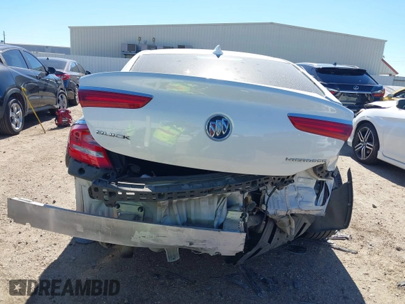 2018 Buick LaCrosse Premium with VIN 1G4ZR5SZ9JU128796, listed as a IAAI auction lot 40879976 with 84,390 mi miles. Bid and sale history available at carsss.com. Image 6.