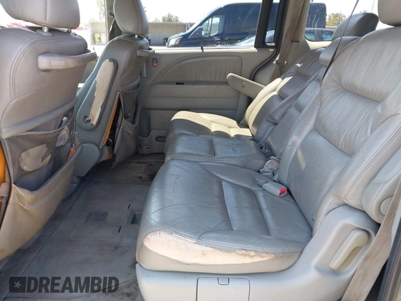 2007 Honda Odyssey EX-L with VIN 5FNRL38777B016421, listed as a IAAI auction lot 42139239 with 286,558 mi miles. Bid and sale history available at carsss.com. Image 8.