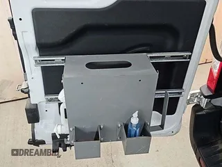 2023 Ford Transit Cargo с VIN 1FTBR2X82PKA60186, выставлен на аукционе IAAI как лот 42573161 с пробегом 47 202 миль миль и . История ставок и продаж доступна на DreamBid. Изображение 10.