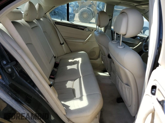 2007 Mercedes-Benz C 280 Luxury z VIN WDBRF92H17F861268, wystawiony jako Copart lot #49718375 z przebiegiem 103 299 mil mil oraz Szkoda całkowita • Salvage title. Historia ofert i sprzedaży dostępna na DreamBid. Obrazek 10.