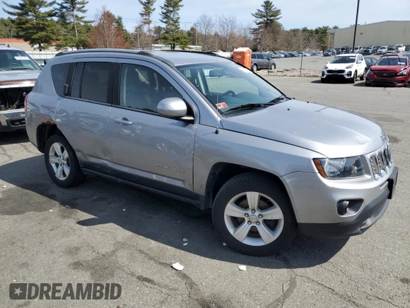 2017 Jeep Compass Latitude z VIN 1C4NJDEB8HD191806, wystawiony jako Copart lot #51328925 z przebiegiem 73 195 mil mil oraz Szkoda całkowita • Salvage title. Historia ofert i sprzedaży dostępna na DreamBid. Obrazek 4.