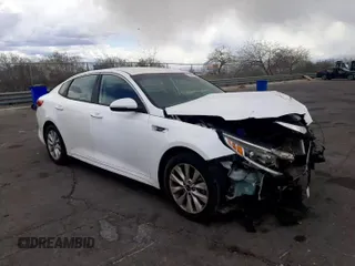 2017 Kia Optima LX z VIN 5XXGT4L37HG166870, wystawiony jako Copart lot #51380755 z przebiegiem 95 065 mil mil oraz Szkoda całkowita • Salvage title. Historia ofert i sprzedaży dostępna na DreamBid. Obrazek 11.
