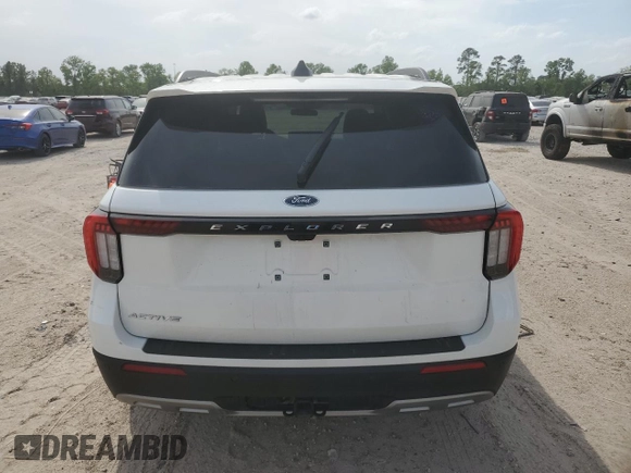 2025 Ford Explorer Active with VIN 1FMUK7DH7SGA38500, listed as a Copart auction lot 52371225 with Not Provided miles and Non Repairable. Bid and sale history available at carsss.com. Image 6.