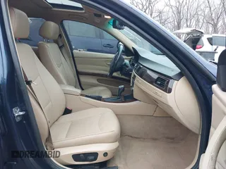 2011 BMW 3 Series 328i xDrive with VIN WBAPK7C58BF087877, listed as a IAAI auction lot 41250323 with 161,100 mi miles. Bid and sale history available at carsss.com. Image 5.