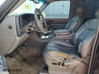 2001 GMC Yukon Denali with VIN 1GKEK63U61J224021, listed as a Copart auction lot 72157364 with 213,778 mi miles and Clean Title. Bid and sale history available at carsss.com. Image 7.