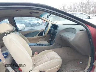 1997 Ford Thunderbird LX with VIN 1FALP62W8VH161871, listed as a IAAI auction lot 41018103 with 138,915 mi miles and . Bid and sale history available at DreamBid. Image 5.