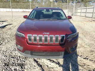 2019 Jeep Cherokee Latitude with VIN 1C4PJLCB3KD286111, listed as a Copart auction lot 49403885 with 94,790 mi miles and Salvage Title. Bid and sale history available at DreamBid. Image 5.