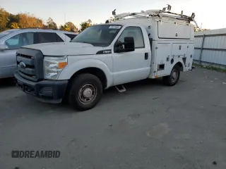 2013 Ford F-350 XL z VIN 1FDRF3A6XDEB92283, wystawiony jako Copart lot #60942625 z przebiegiem 61 808 mil mil oraz Czysty tytuł • Clean title. Historia ofert i sprzedaży dostępna na DreamBid. Obrazek 1.