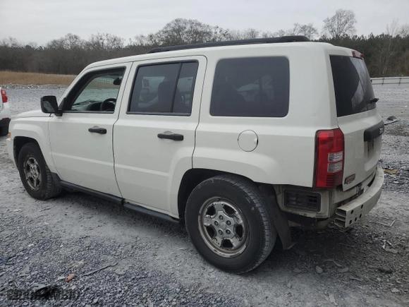 2009 Jeep Patriot Sport with VIN 1J4FT28A39D146712, listed as a Copart auction lot 89393965 with 153,880 mi miles and Salvage Title. Bid and sale history available at carsss.com. Image 2.