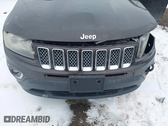 2014 Jeep Compass Limited with VIN 1C4NJDCB6ED549614, listed as a IAAI auction lot 41595768 with 114,472 mi miles. Bid and sale history available at carsss.com. Image 6.