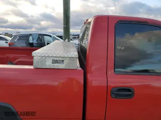 2000 Chevrolet Silverado 1500 with VIN 1GCEC14W8YZ158580, listed as a Copart auction lot 87218854 with 0 mi miles and Salvage Title. Bid and sale history available at carsss.com. Image 11.
