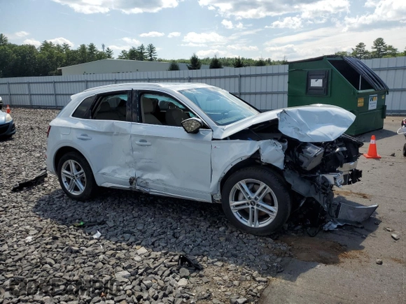 2021 Audi Q5 Premium Plus with VIN WA1E2AFY3M2137831, listed as a Copart auction lot 63879184 with 0 mi miles and Salvage Title. Bid and sale history available at carsss.com. Image 4.