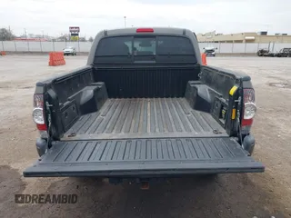 2013 Toyota Tacoma with VIN 3TMLU4EN6DM118537, listed as a IAAI auction lot 41824193 with 158,504 mi miles and . Bid and sale history available at DreamBid. Image 16.