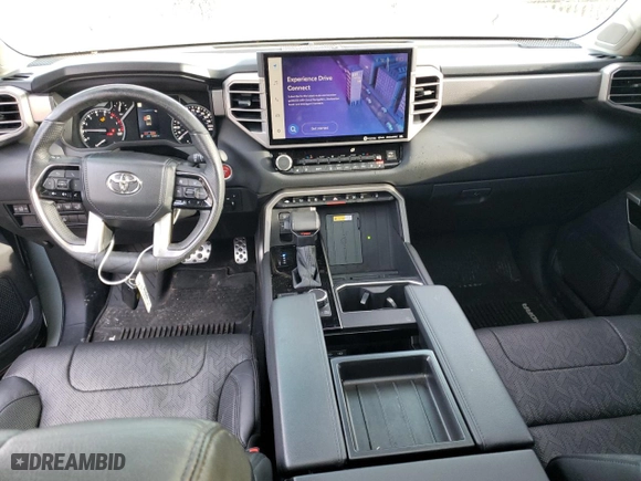 2022 Toyota Tundra 4WD Limited with VIN 5TFJA5DB8NX035443, listed as a Copart auction lot 45627965 with 32,805 mi miles and Salvage Title. Bid and sale history available at carsss.com. Image 8.