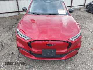 2023 Ford Mustang Mach-E Premium z VIN 3FMTK3SU5PMA70024, wystawiony jako IAAI lot #42475385 z przebiegiem 37 015 mil mil oraz . Historia ofert i sprzedaży dostępna na DreamBid. Obrazek 23.