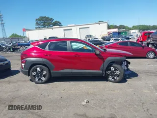 2025 Hyundai Kona SEL с VIN KM8HC3AB4SU213617, выставлен на аукционе IAAI как лот 42054129 с пробегом 16 162 миль миль и . История ставок и продаж доступна на DreamBid. Изображение 13.