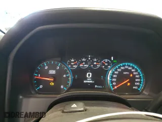 2019 GMC Sierra 2500HD Denali with VIN 1GT12SEYXKF189894, listed as a Copart auction lot 81672094 with 224,685 mi miles and Salvage Title. Bid and sale history available at carsss.com. Image 9.